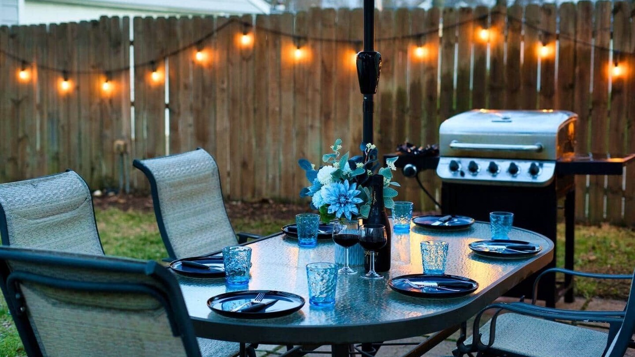 Photo of Outdoor in Royal Oak