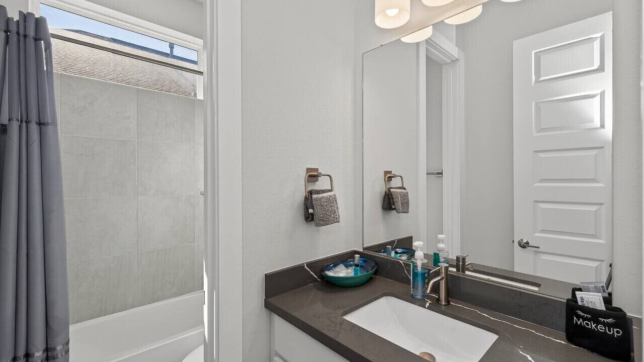 Photo of Bathroom in Atascocita