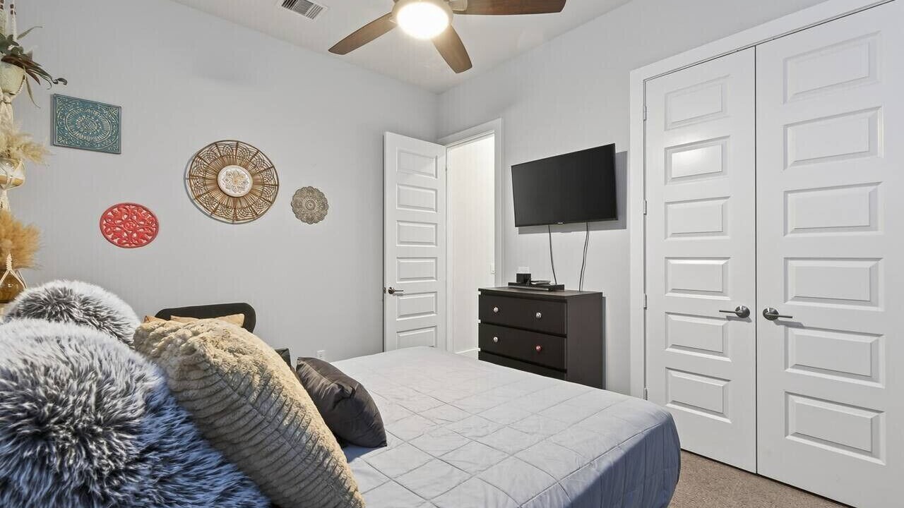Photo of Bedroom in Atascocita