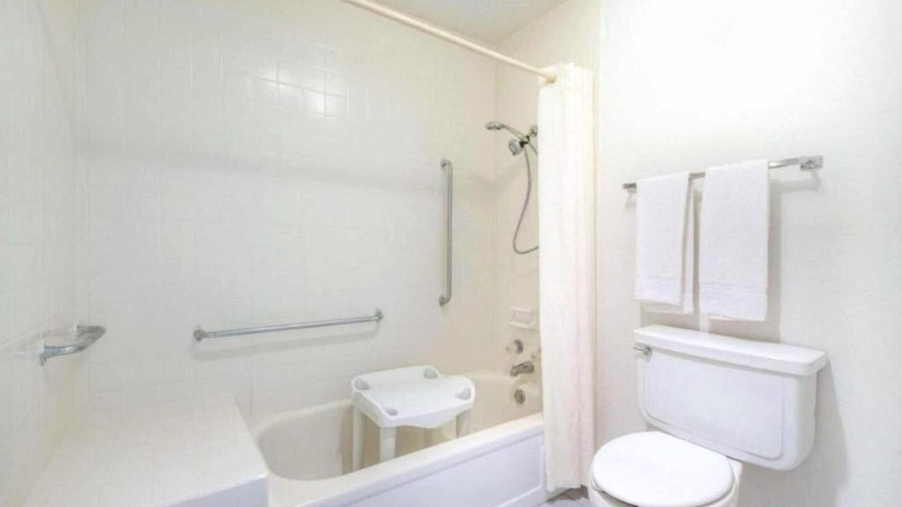 Photo of Bathroom in Lawton