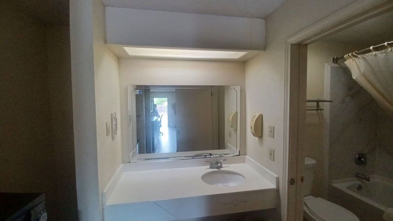 Photo of Bathroom in Port Lavaca