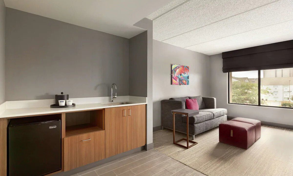 Photo of Bedroom in US 290