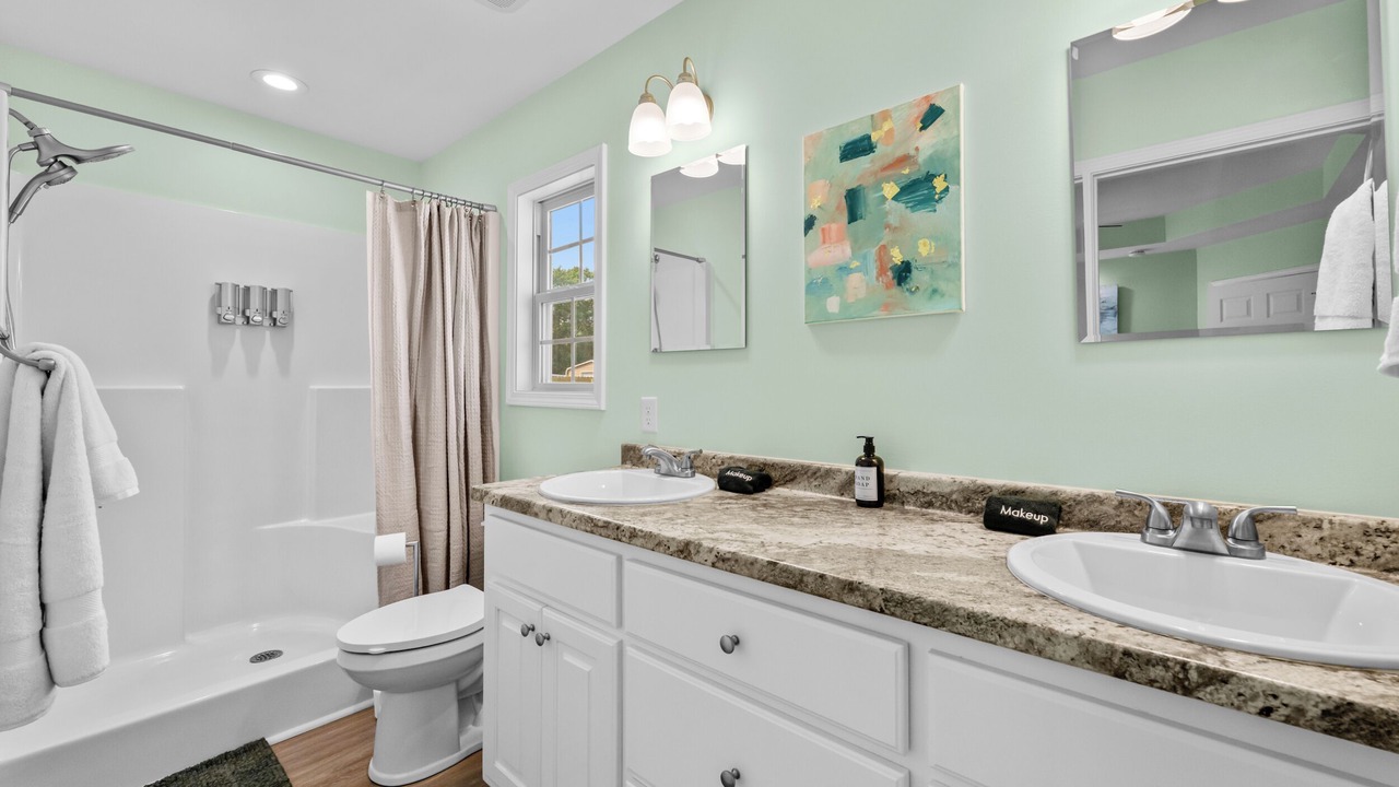 Photo of Bathroom in Manning