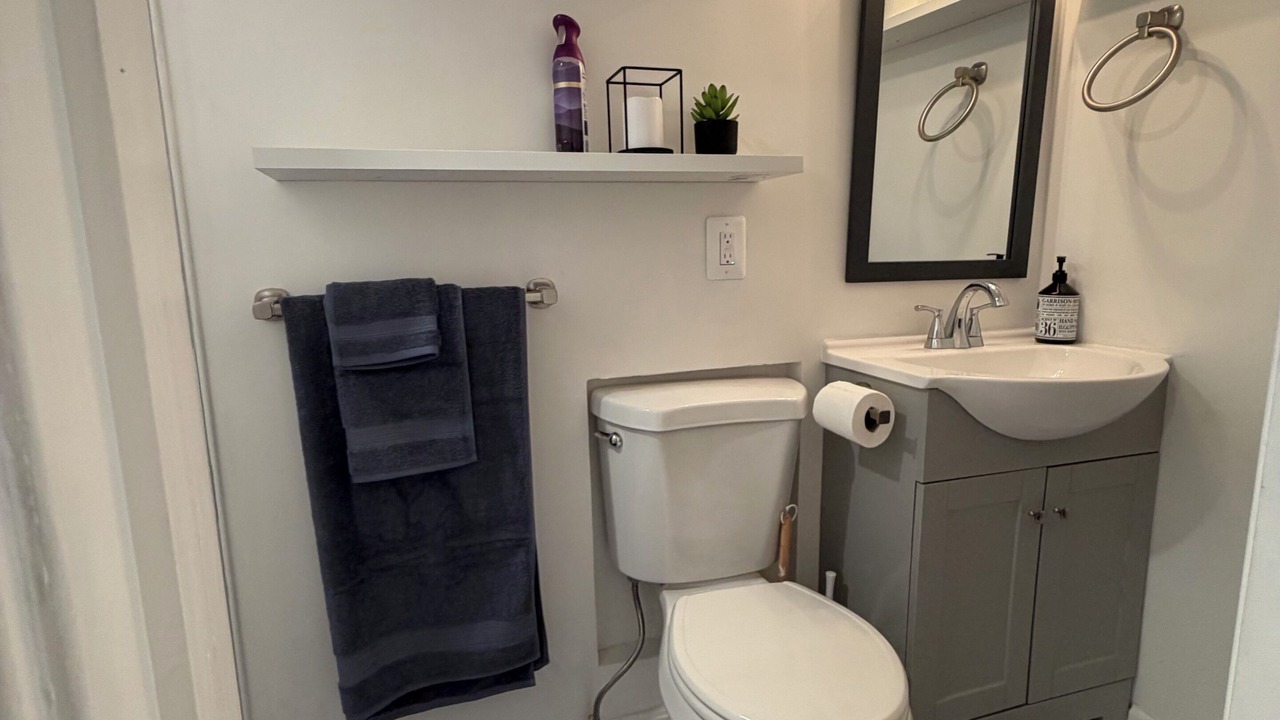 Photo of Bathroom in Kingman Park