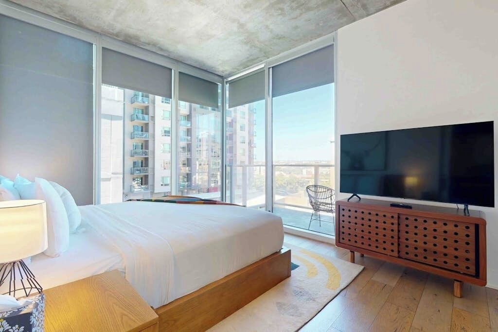 Photo of Bedroom in Rainey Street Historic District