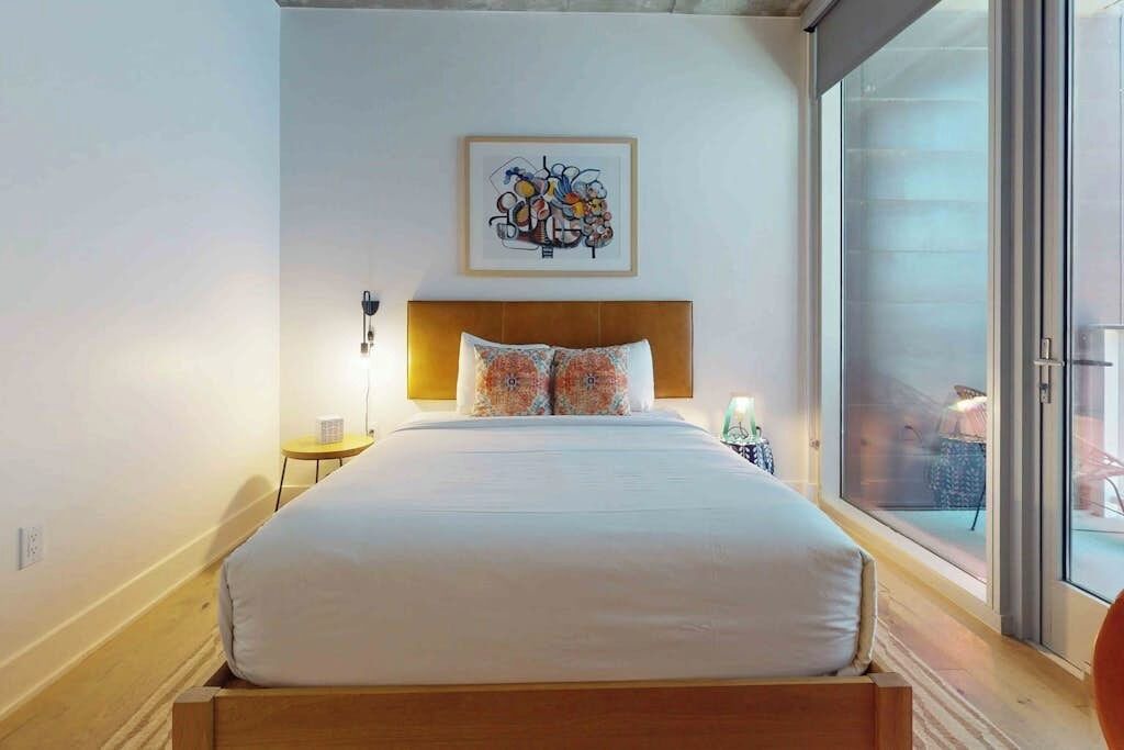 Photo of Bedroom in Rainey Street Historic District