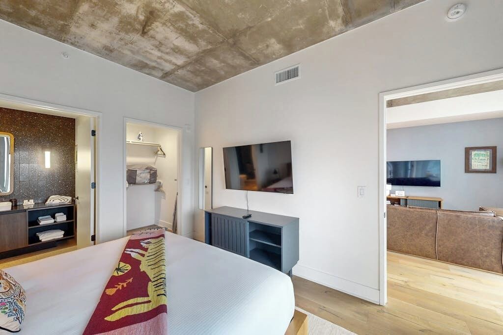 Photo of Bedroom in Rainey Street Historic District