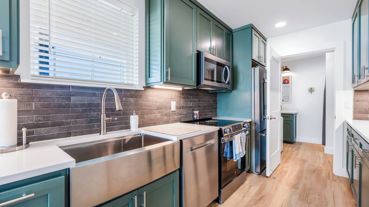 Photo of Kitchen in Loyola Beach