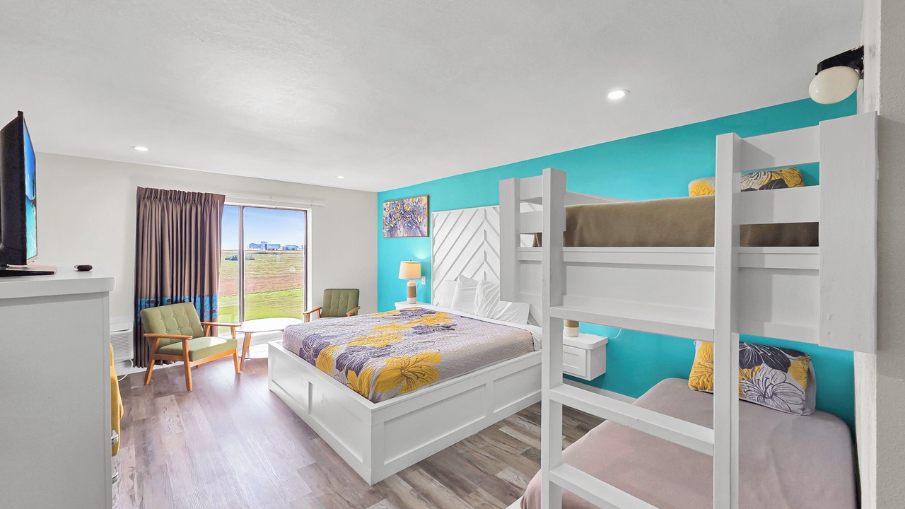 Photo of Bedroom in Crystal Beach