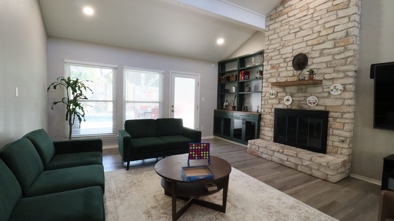 Photo of Livingroom in Waters Park