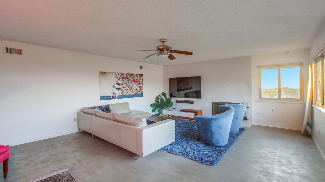 Photo of Livingroom in Point Loma Heights