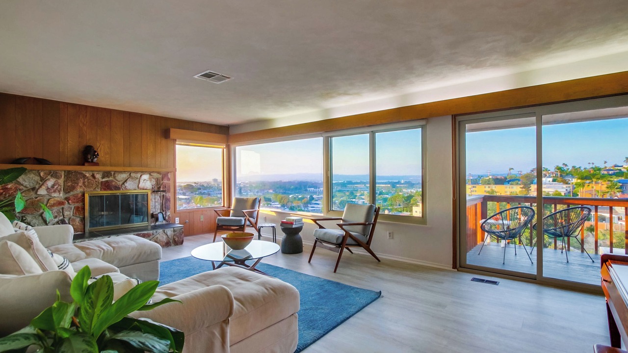 Photo of Livingroom in Point Loma Heights