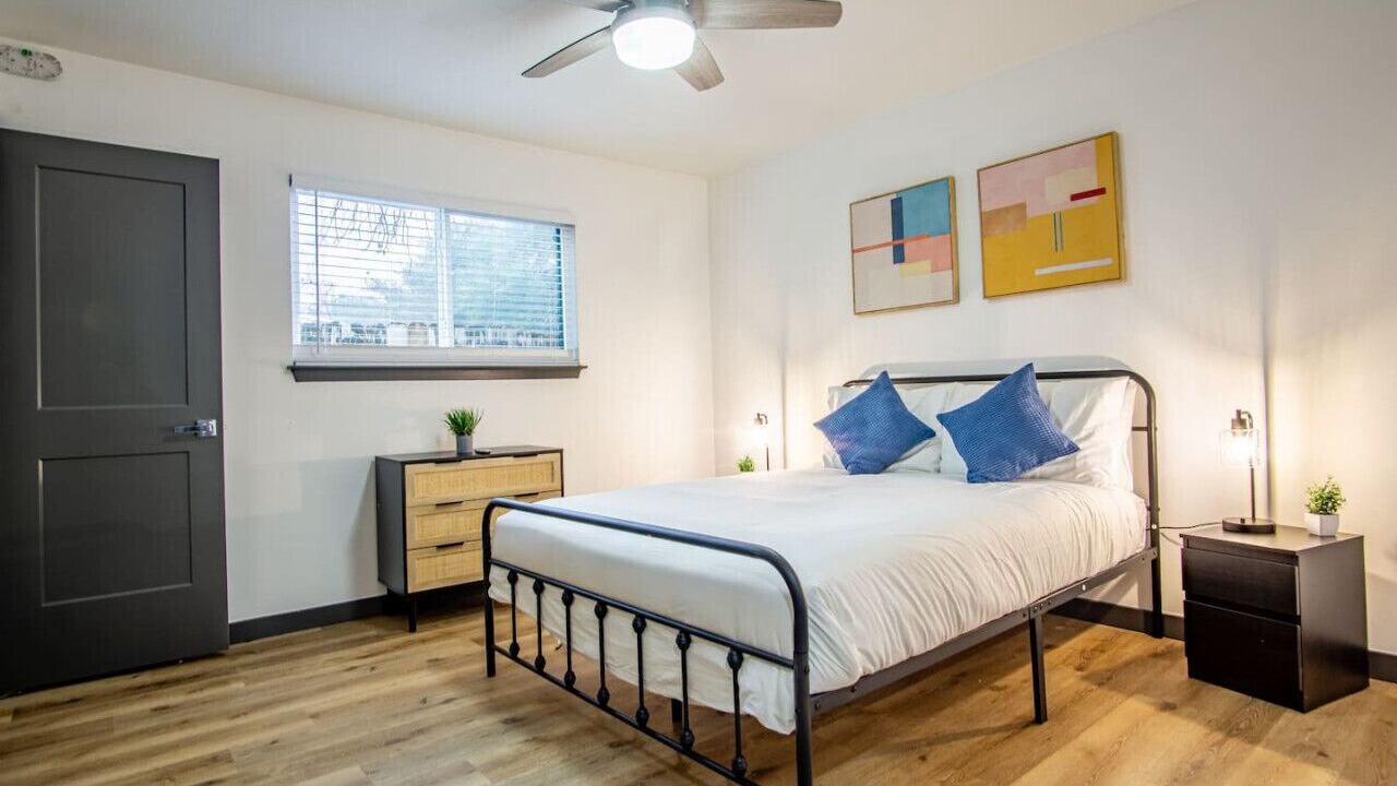 Photo of Bedroom in Dawson