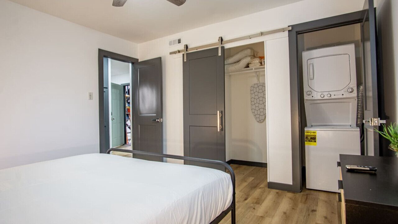 Photo of Bedroom in Dawson