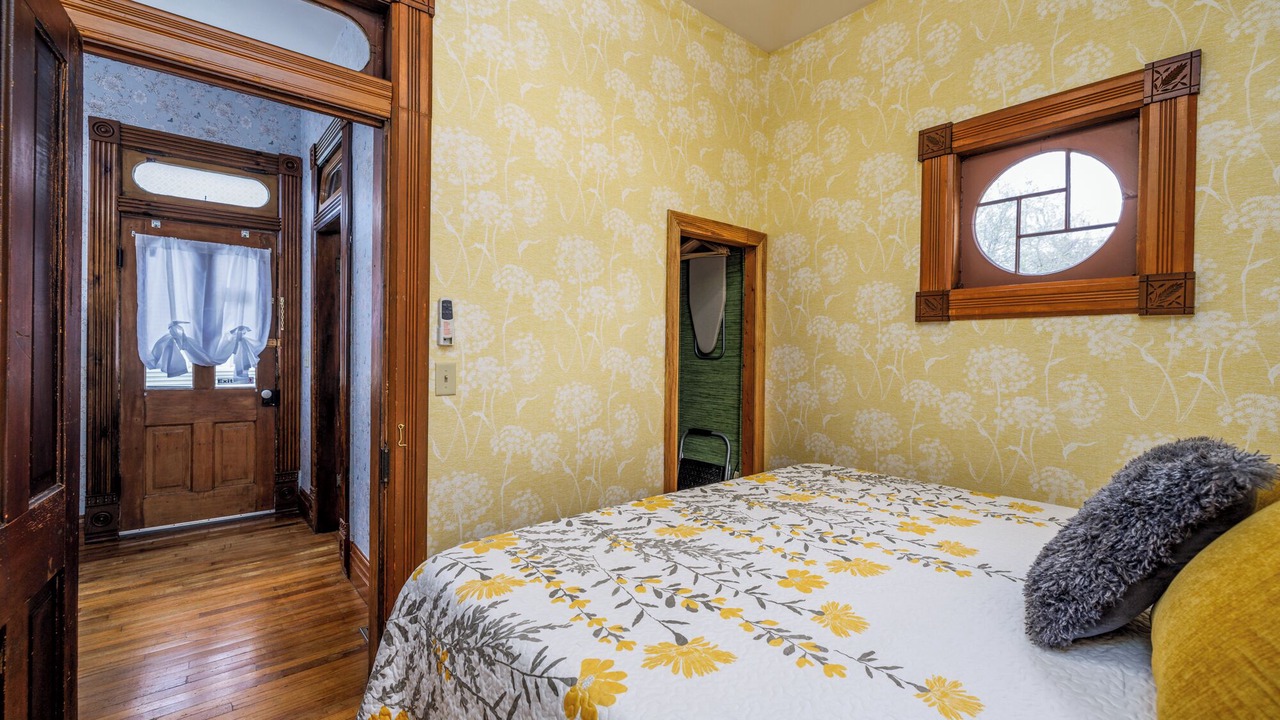Photo of Bedroom in Chariton
