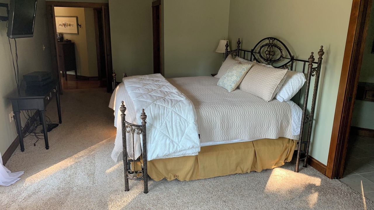 Photo of Bedroom in Grantsdale