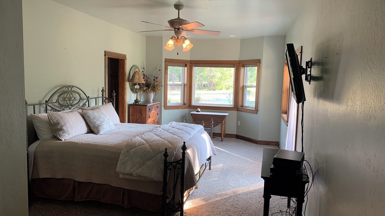 Photo of Bedroom in Grantsdale