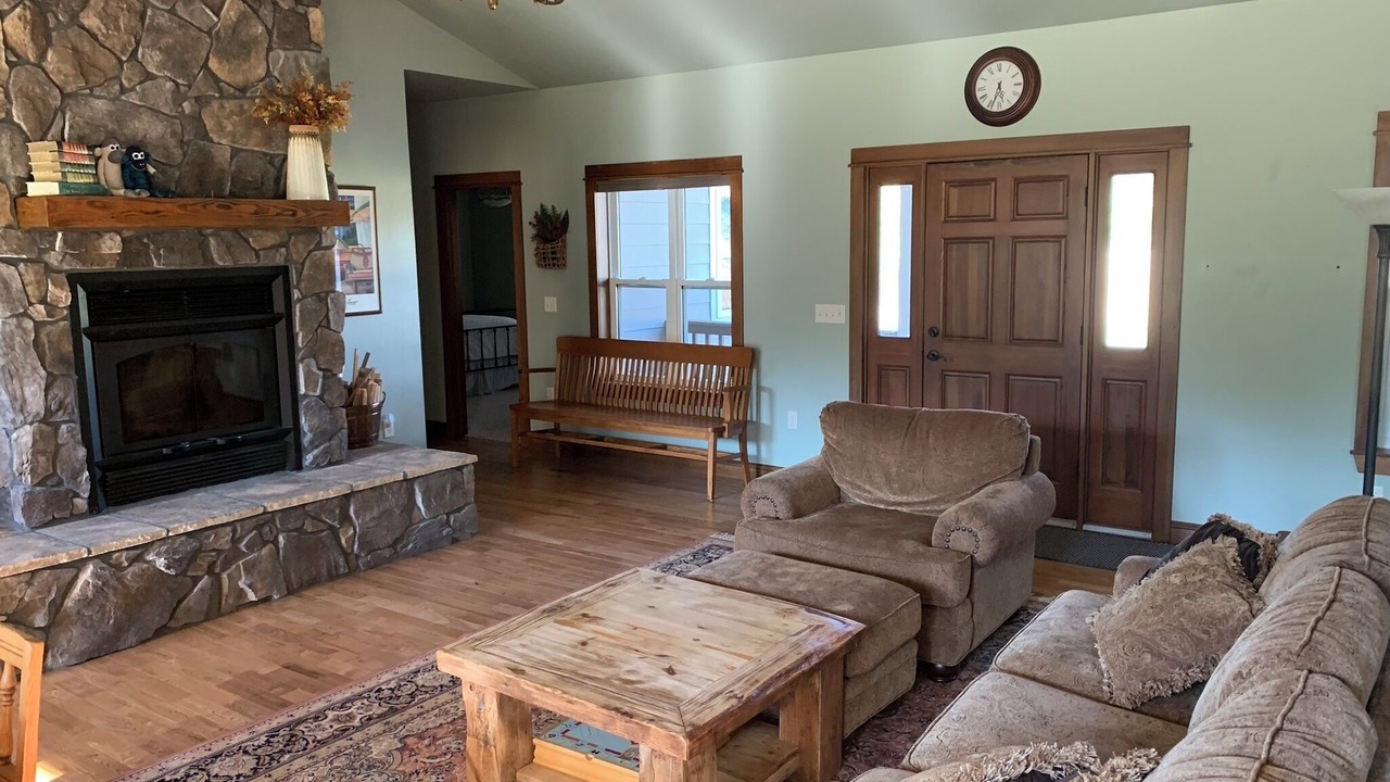 Photo of Livingroom in Grantsdale