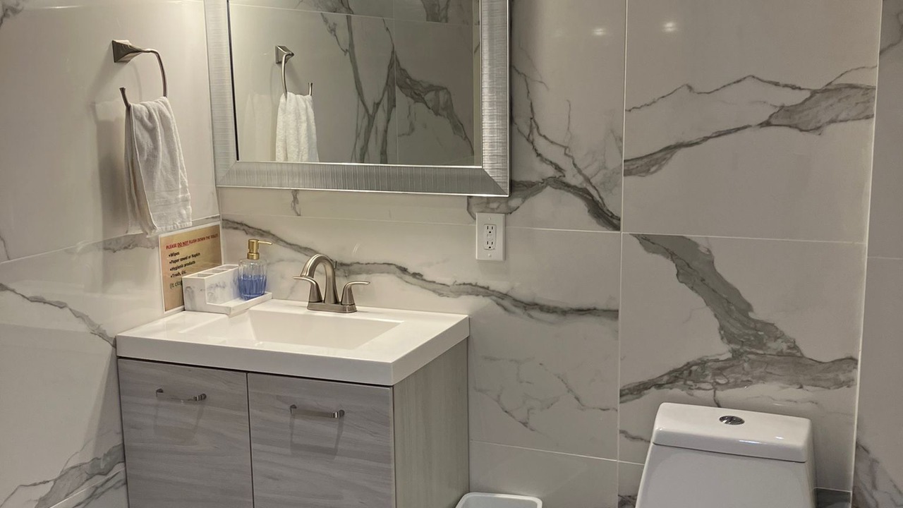 Photo of Bathroom in Rittenhouse Row
