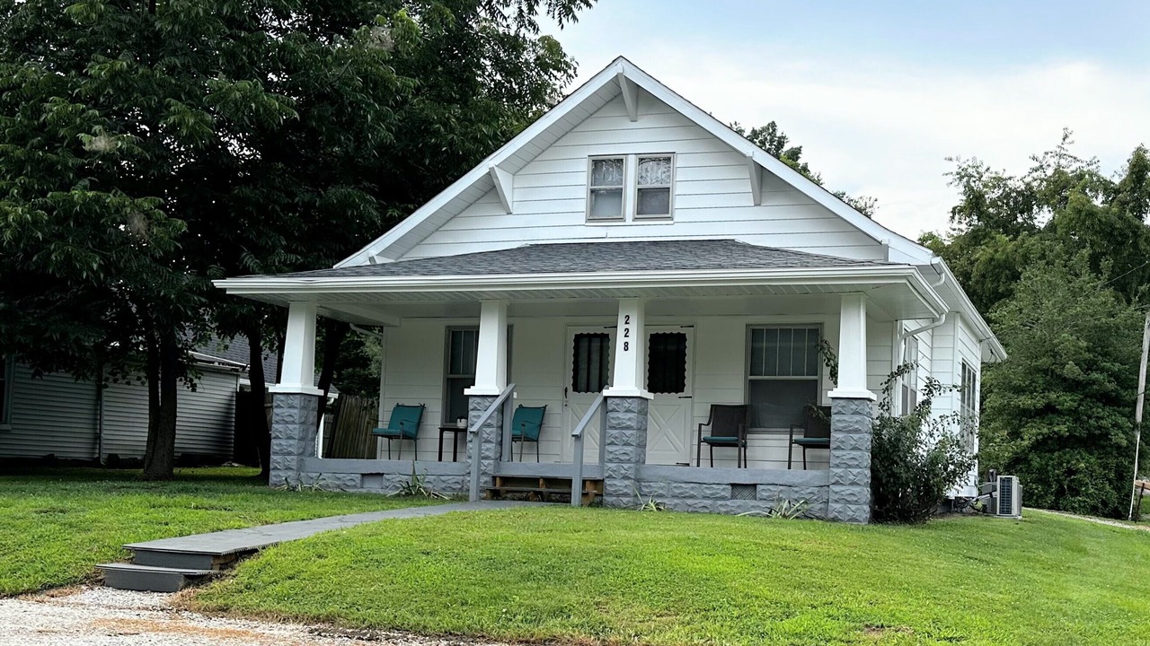 Photo of Outdoor in Lynnville