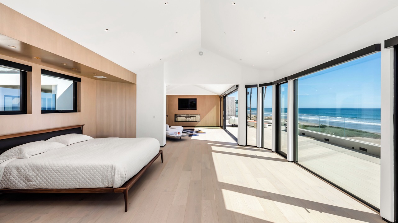 Photo of Bedroom in Western Malibu