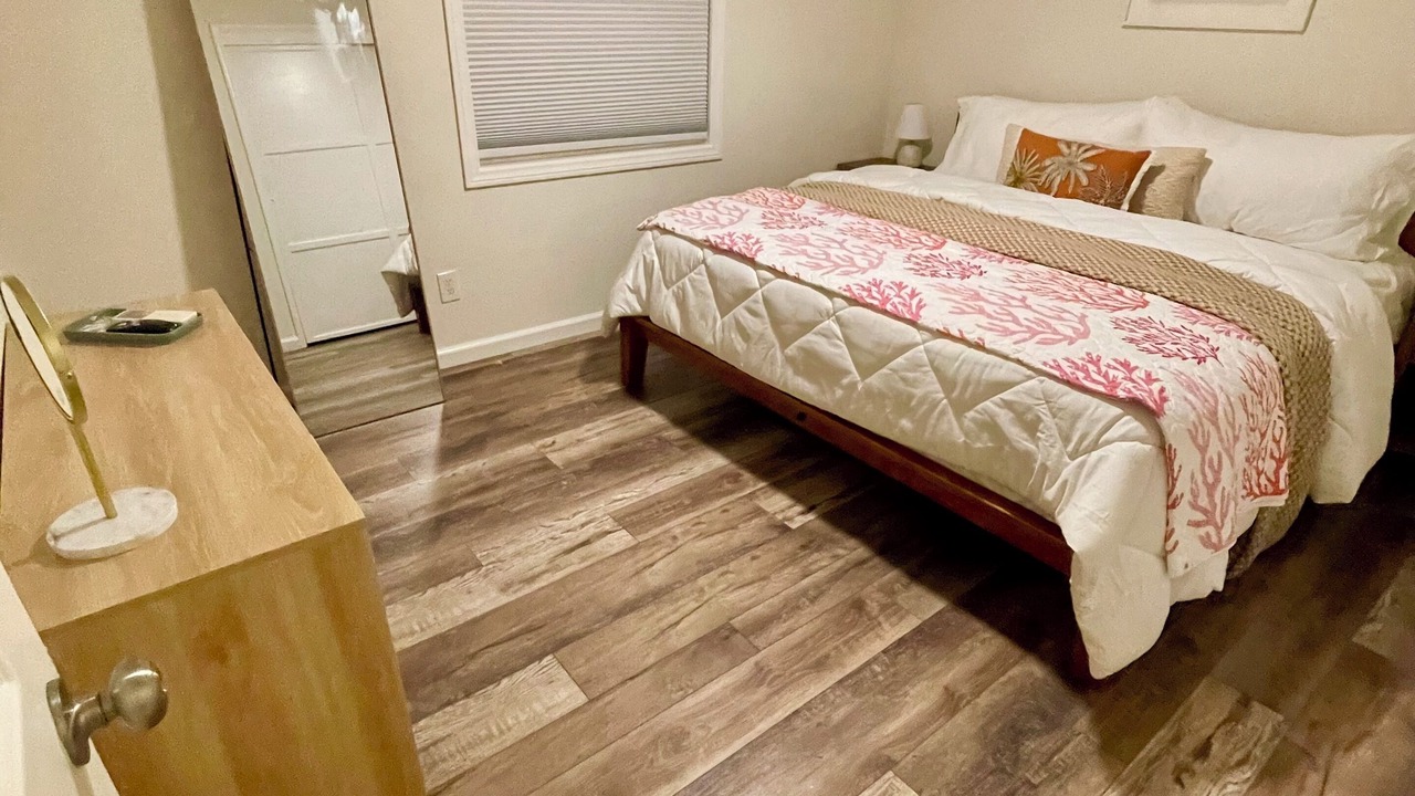 Photo of Bedroom in Clairemont Mesa West