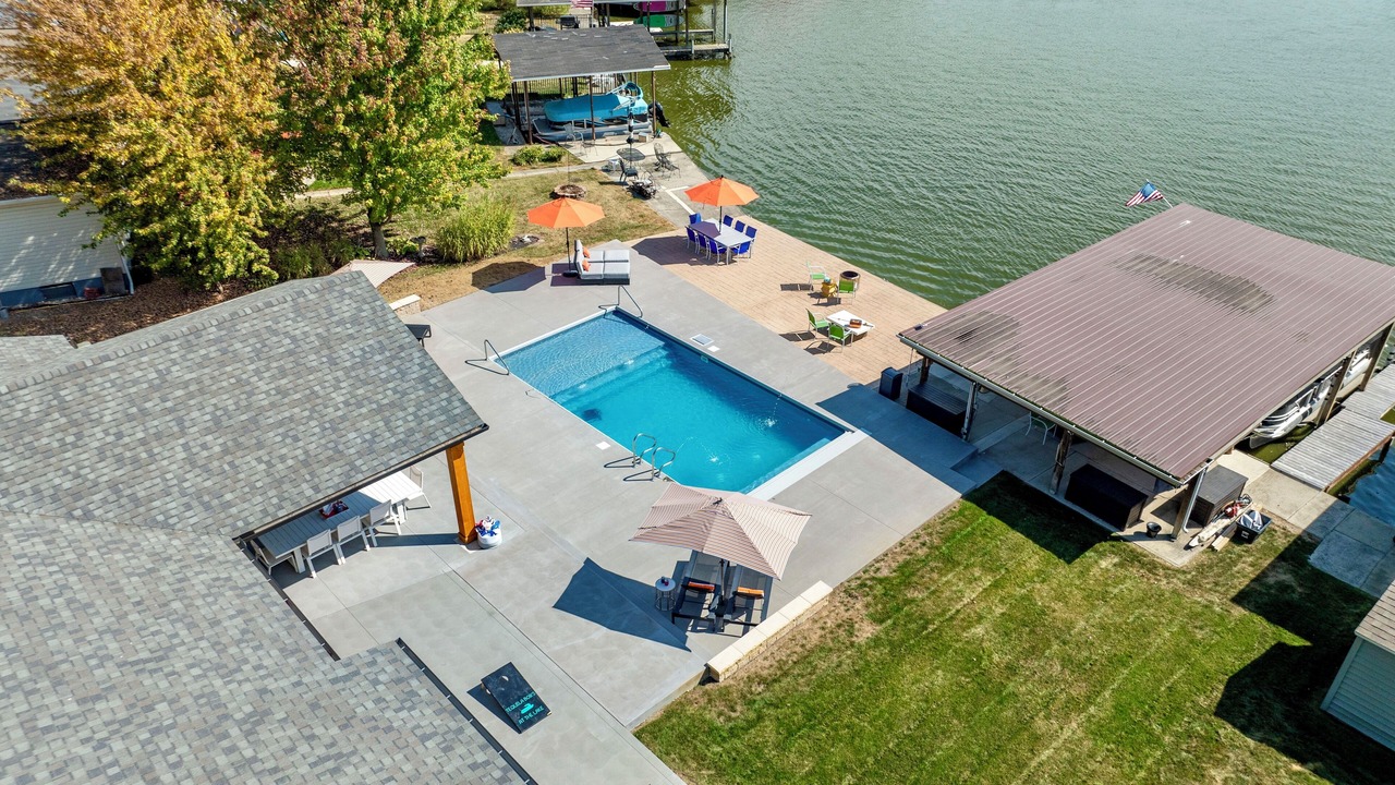 Photo of Outdoor in Lakeview