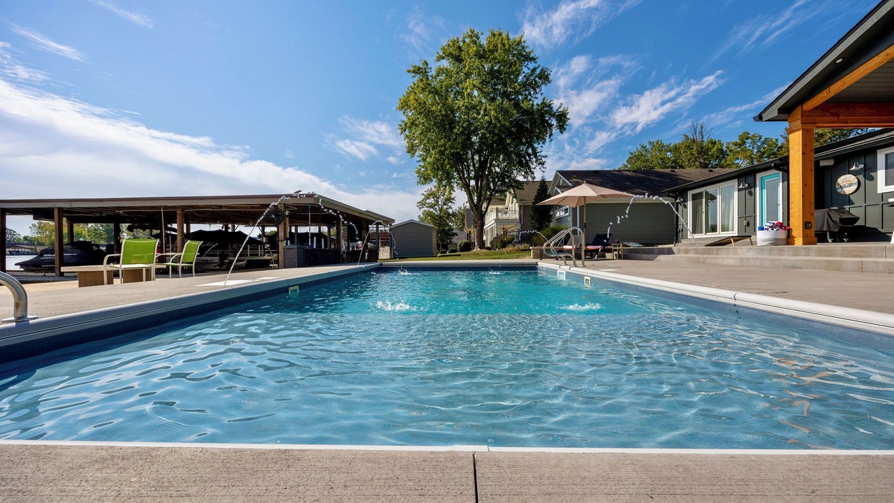Photo of Outdoor in Lakeview