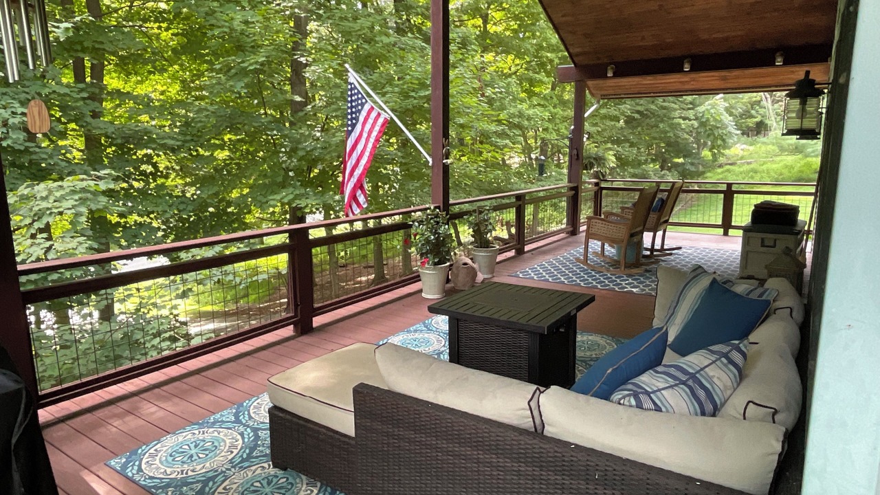 Photo of Patio Balcony in Howard