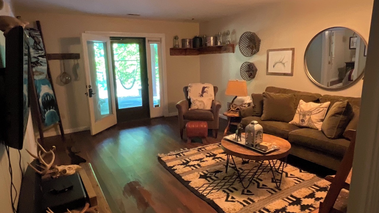 Photo of Livingroom in Howard