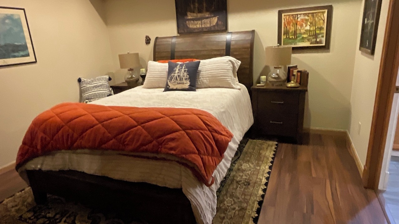 Photo of Bedroom in Howard