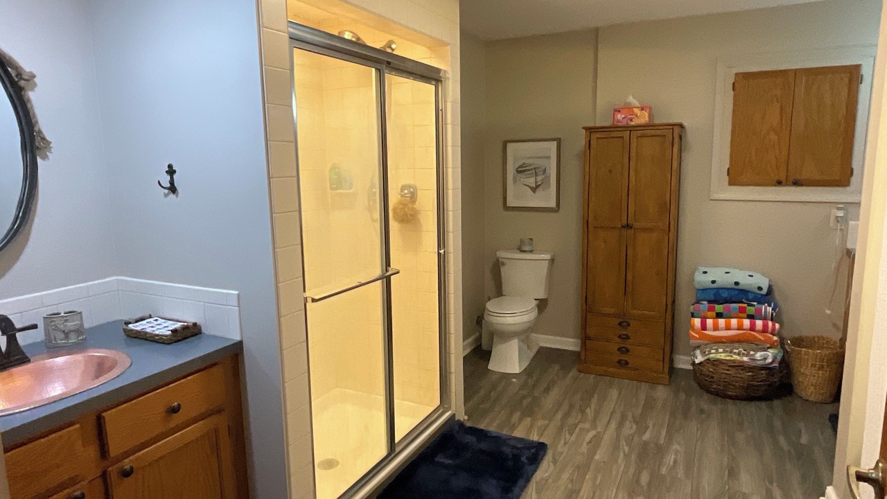 Photo of Bathroom in Howard
