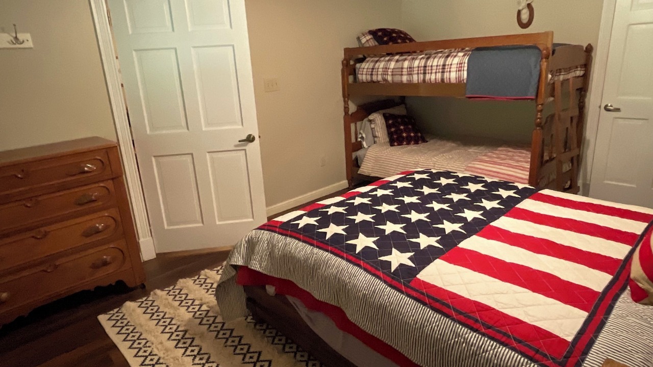 Photo of Bedroom in Howard