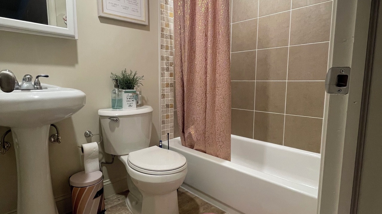 Photo of Bathroom in Washington