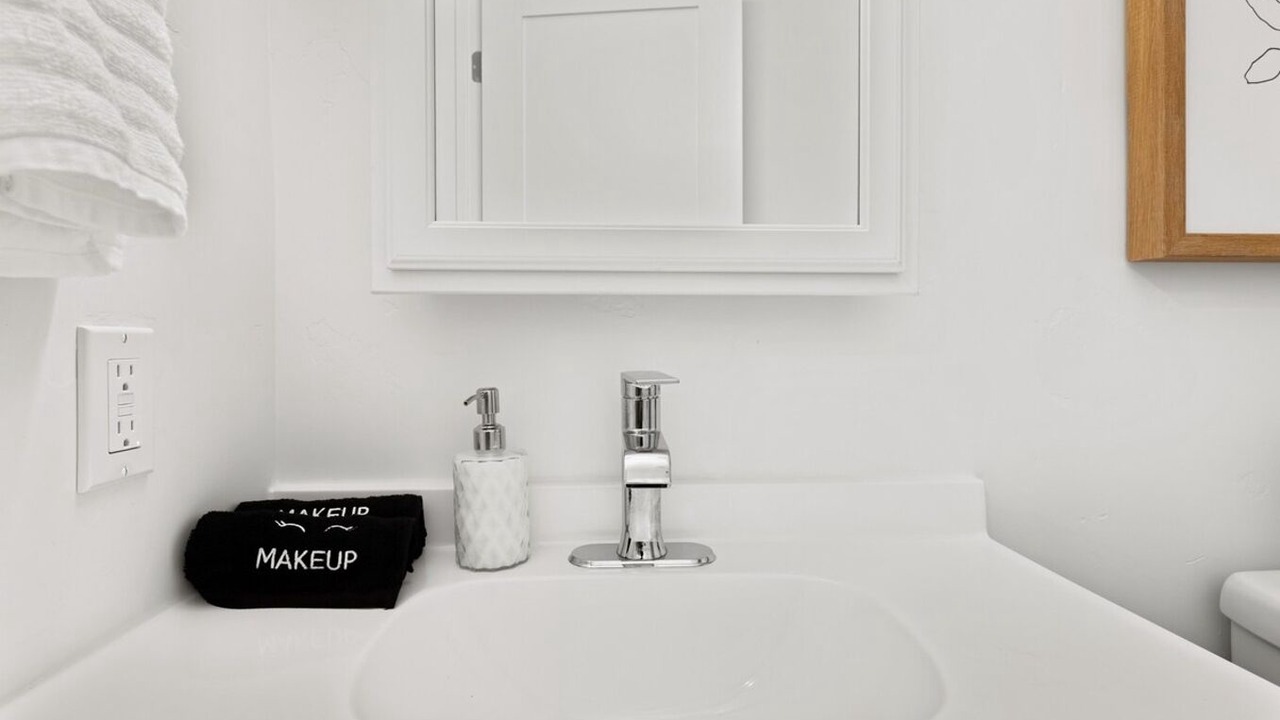 Photo of Bathroom in Veterans Park
