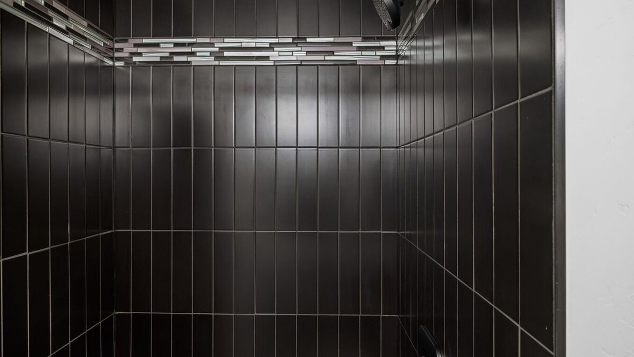 Photo of Bathroom in Veterans Park
