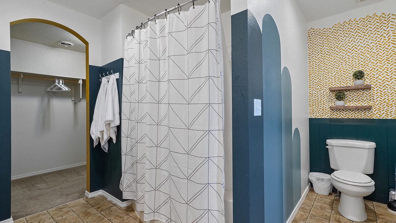 Photo of Bathroom in Southwest Ada County Alliance