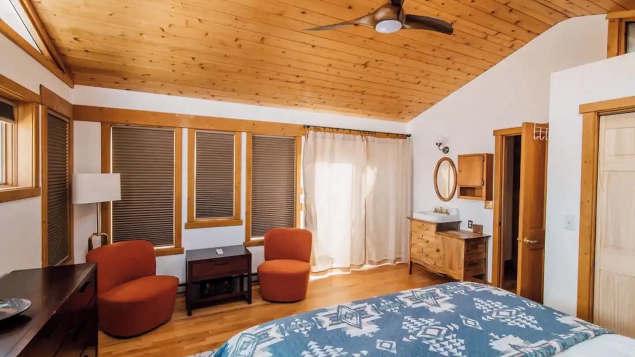 Photo of Bedroom in Helena West Side