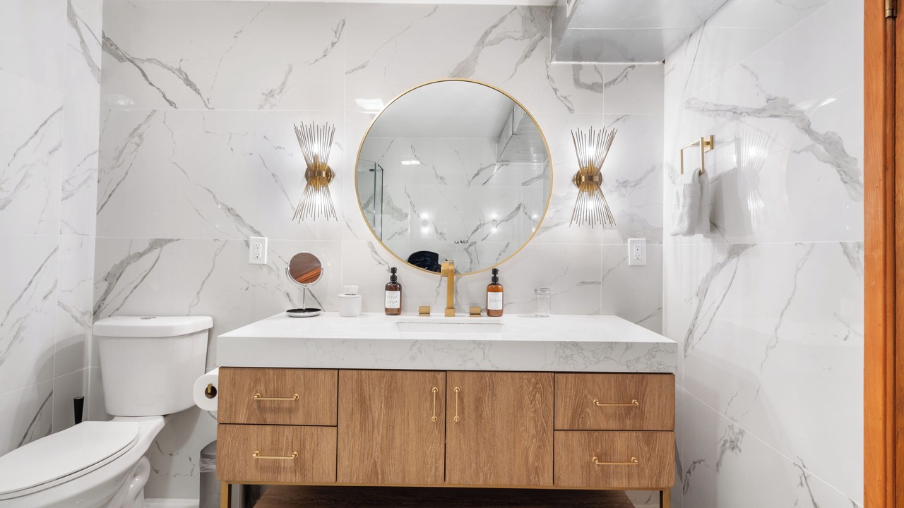 Photo of Bathroom in Minor