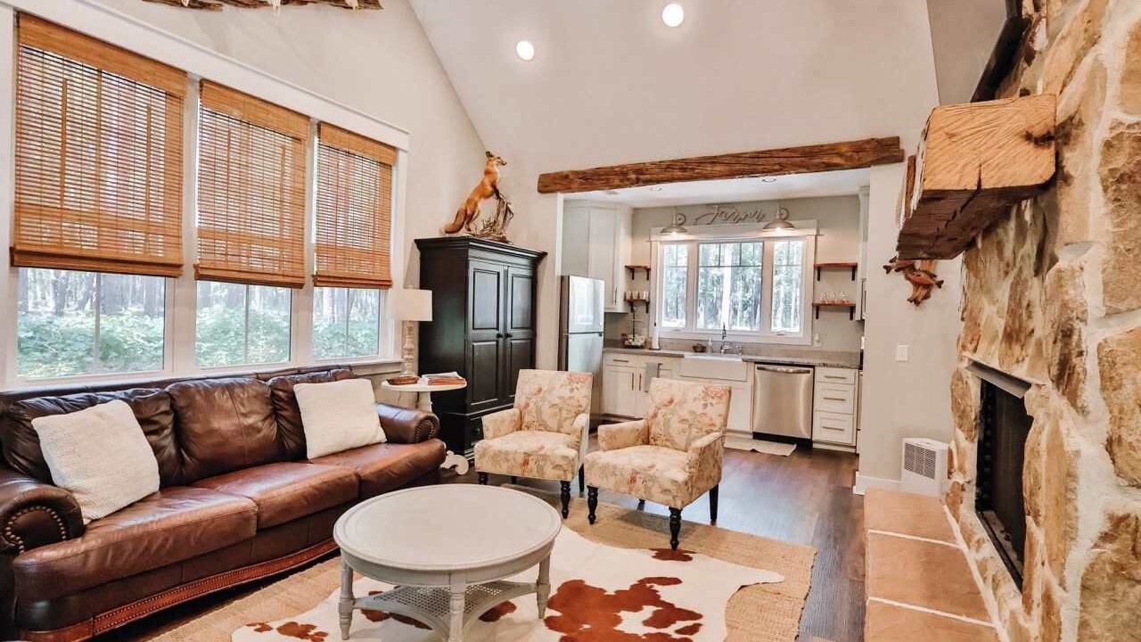 Photo of Livingroom in Statesboro