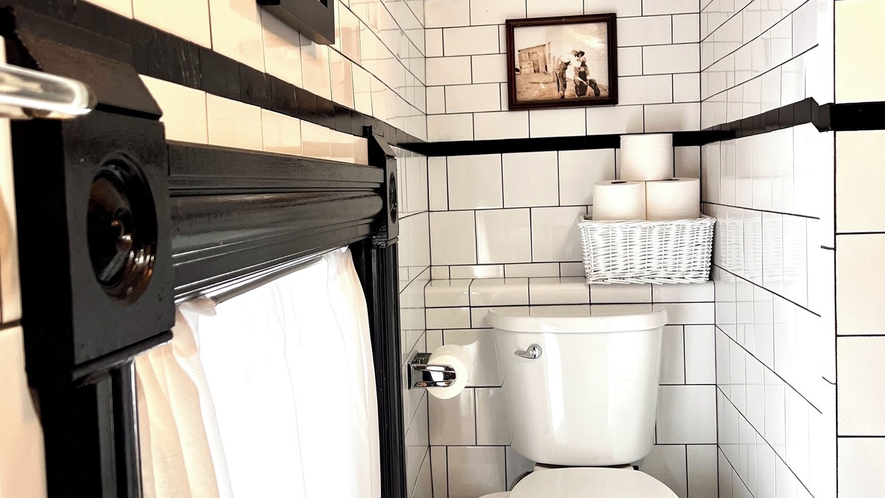 Photo of Bathroom in Helena West Side