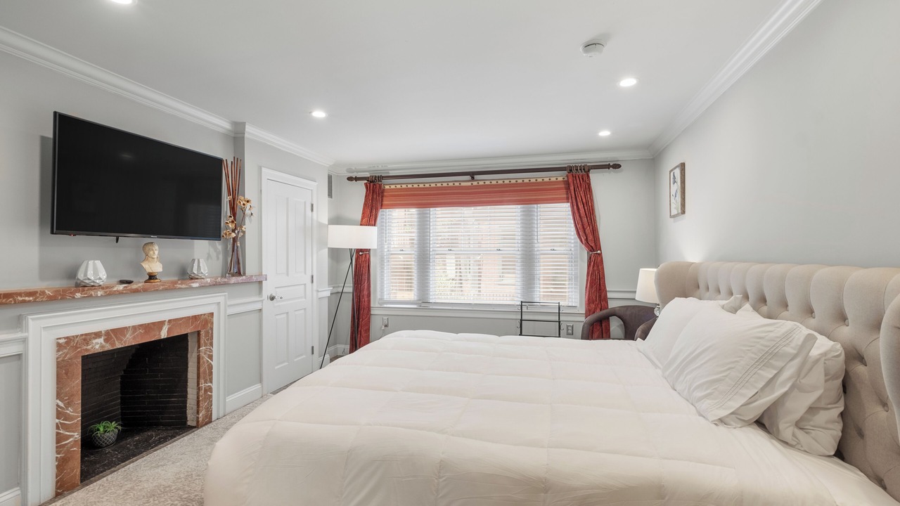 Photo of Bedroom in Rittenhouse Row