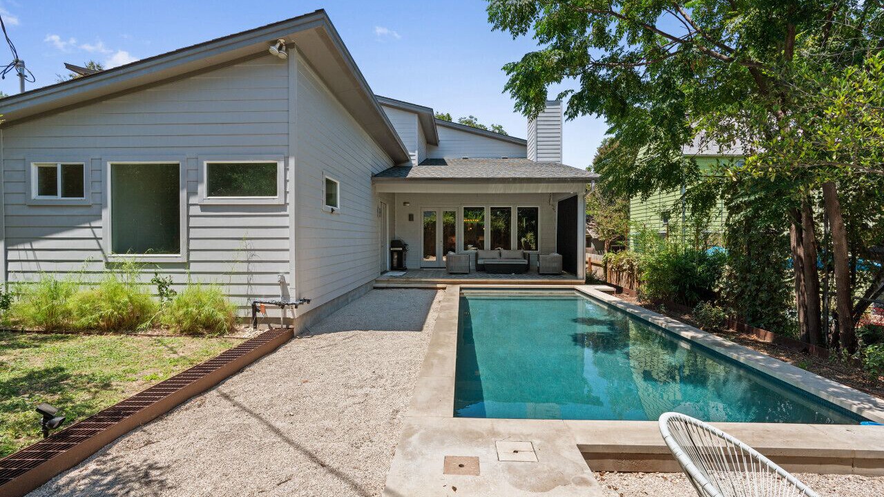Photo of Outdoor in Greater South River City