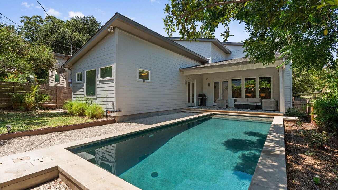 Photo of Outdoor in Greater South River City
