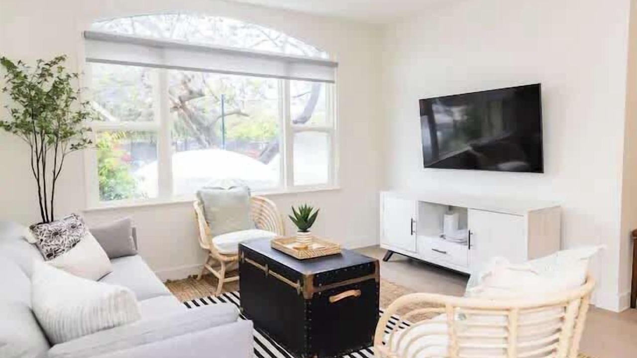 Photo of Livingroom in Little Italy