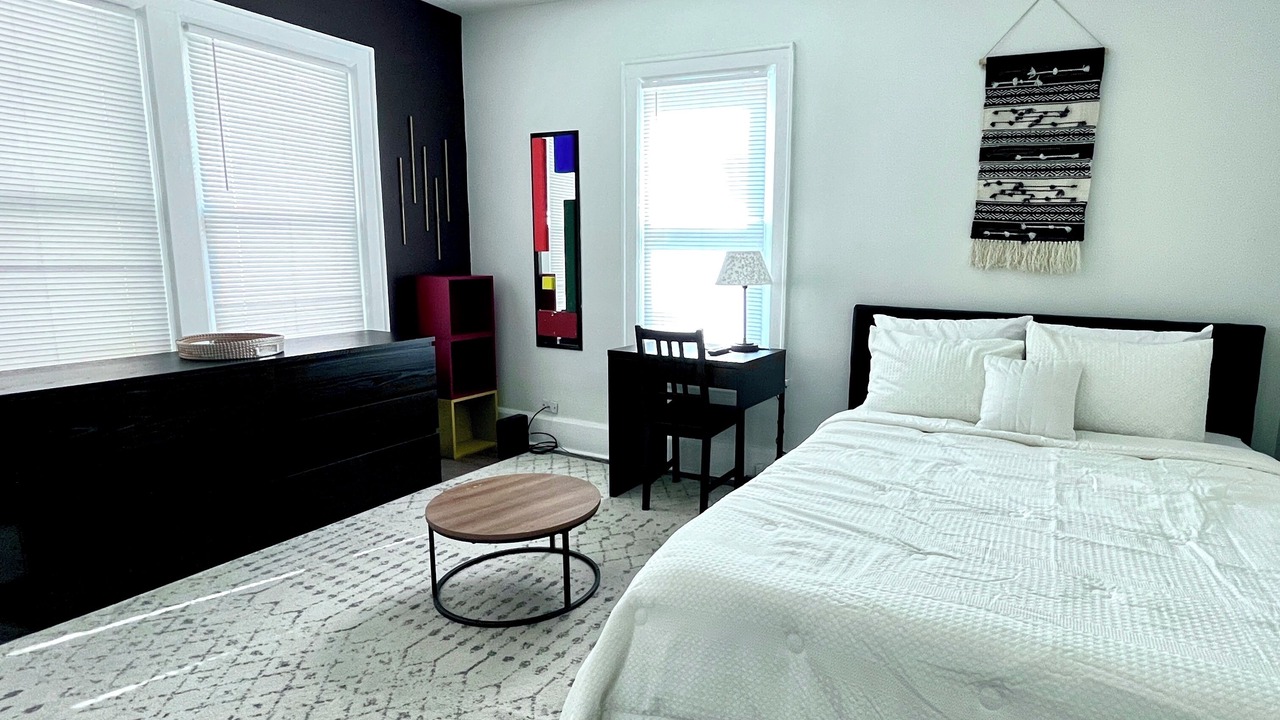 Photo of Bedroom in Franklin Park