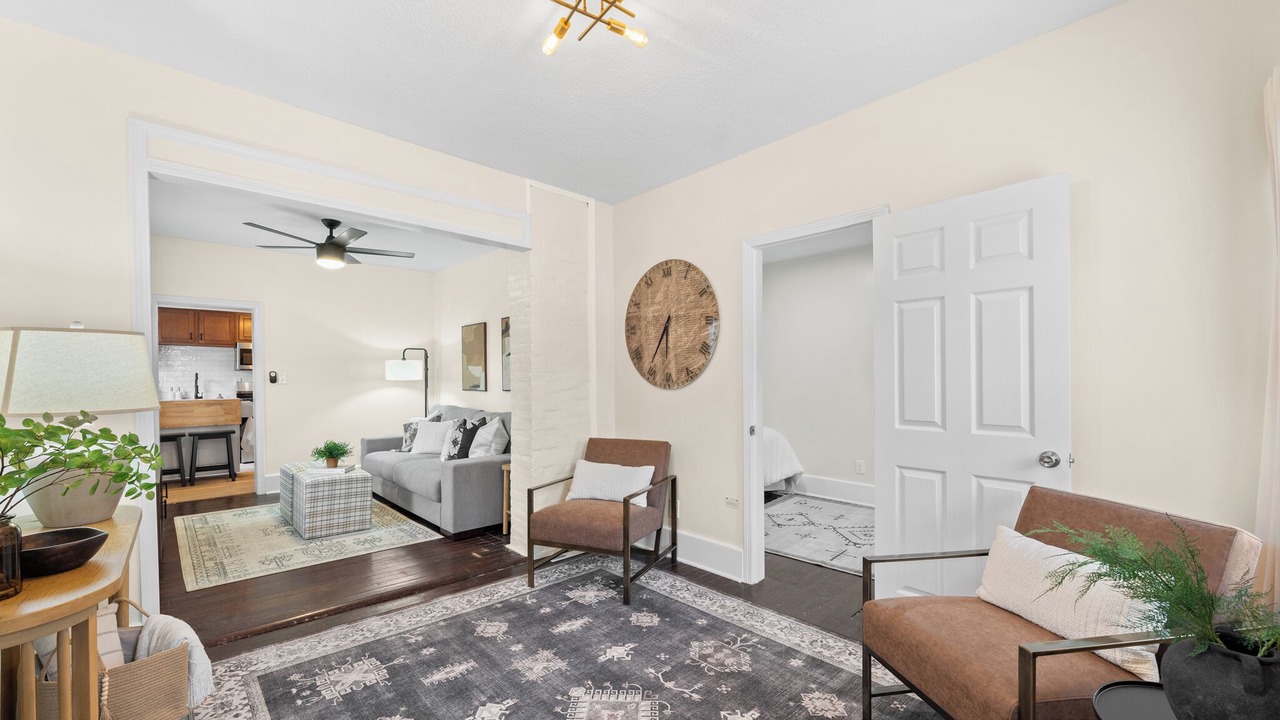 Photo of Livingroom in Ohio City