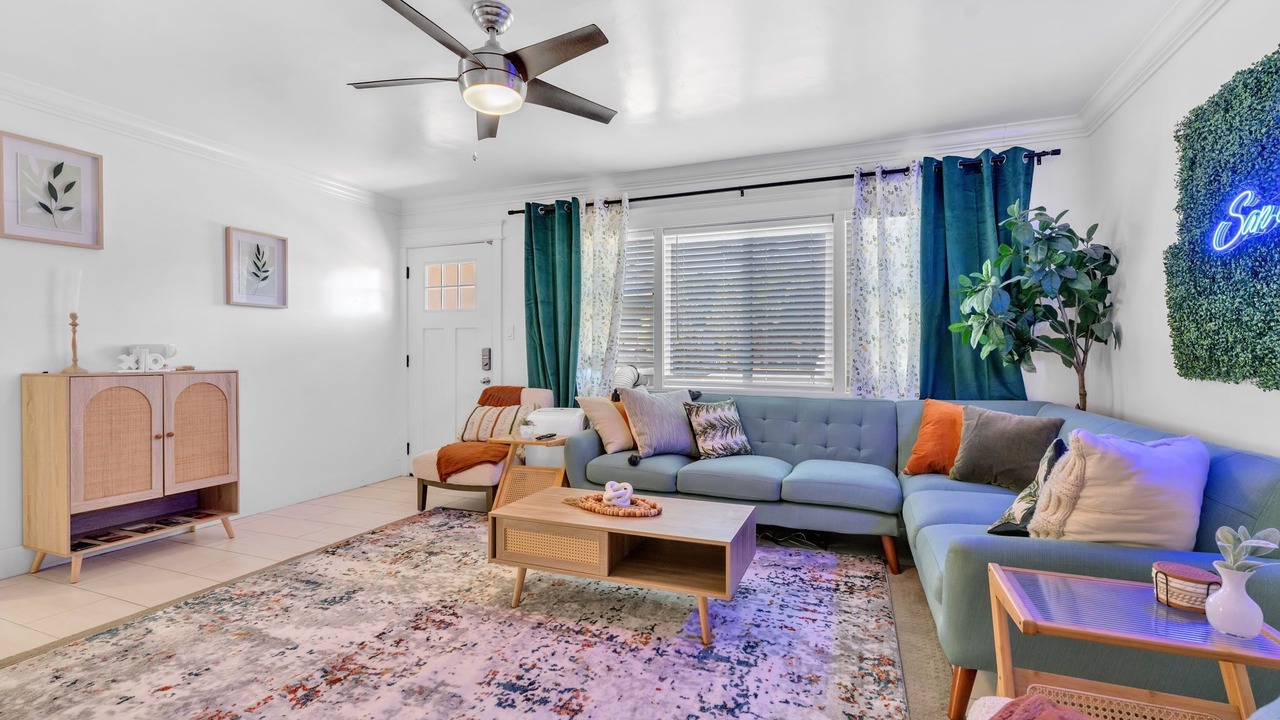 Photo of Bedroom in Logan Heights