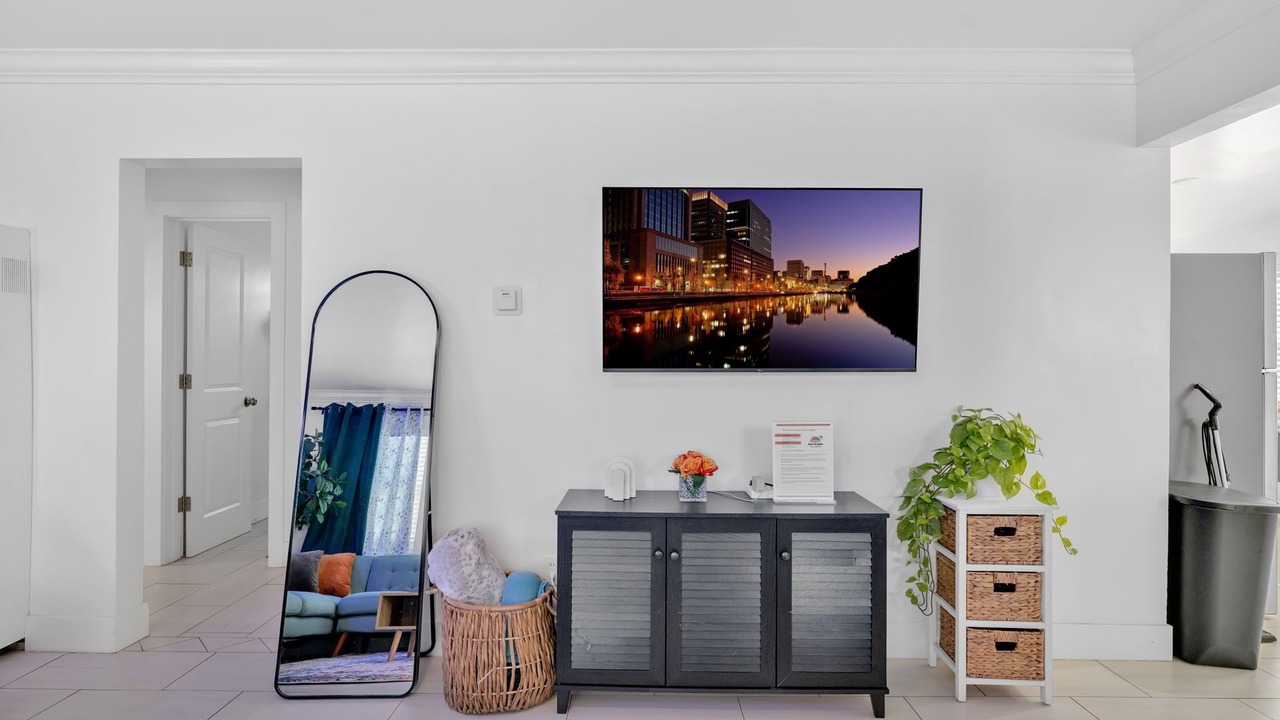 Photo of Bedroom in Logan Heights