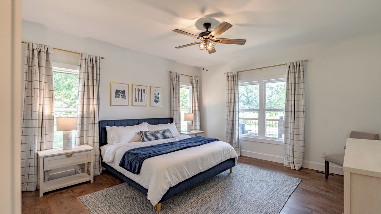 Photo of Bedroom in Falls of Rough